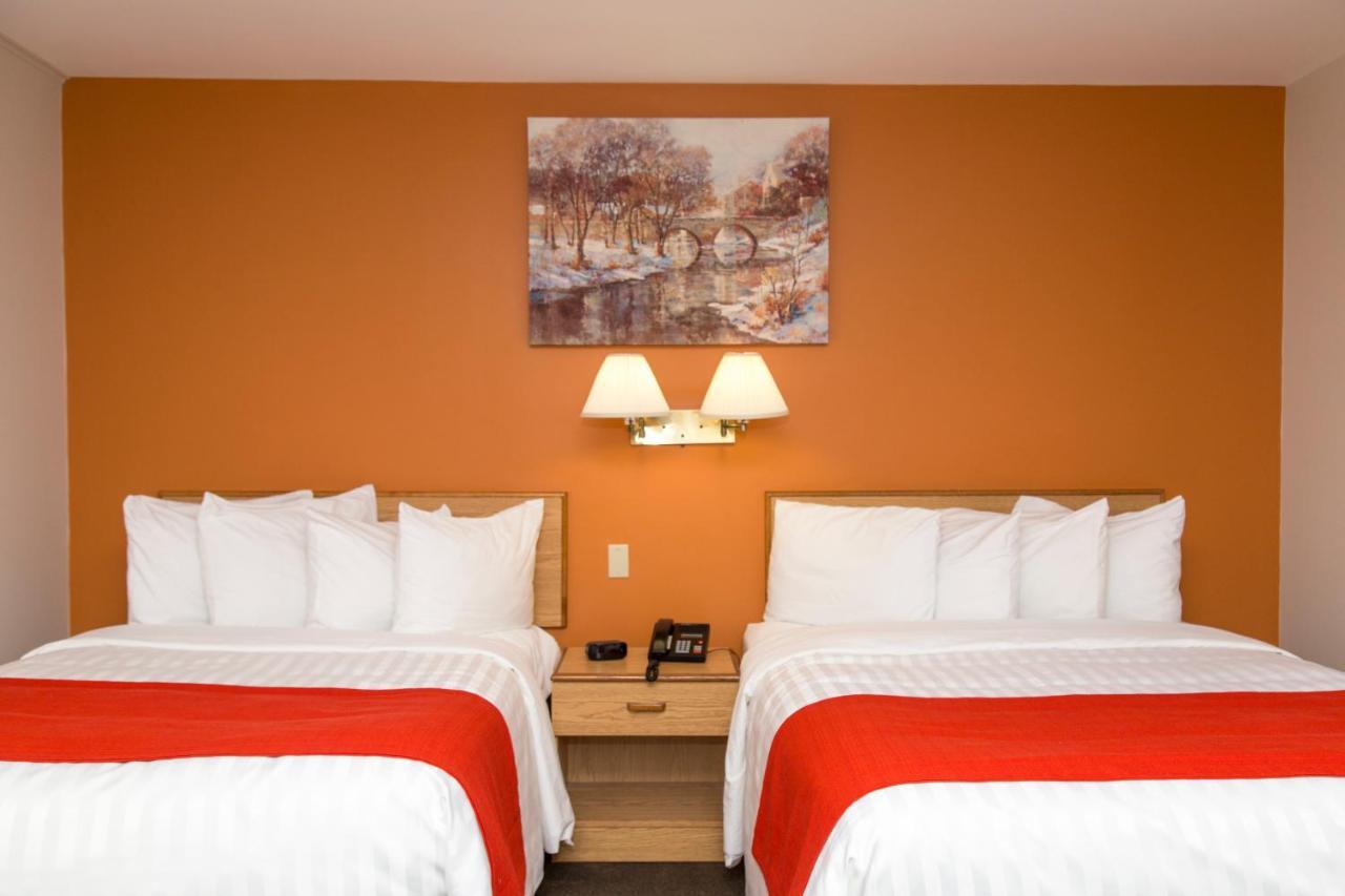 Hotel Robin Hood Grand Falls Windsor Ngoại thất bức ảnh
